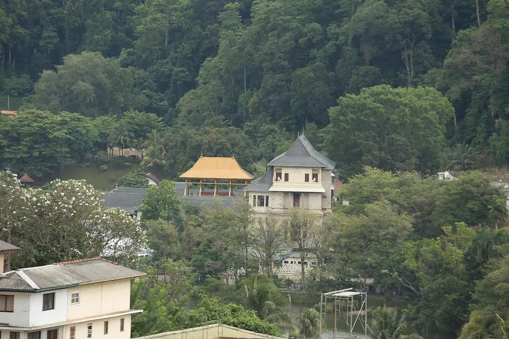 Hotel Amanda Hills Kandy 3*,