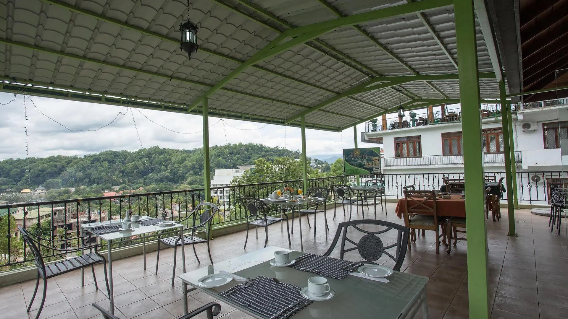 Hotel Amanda Hills Kandy