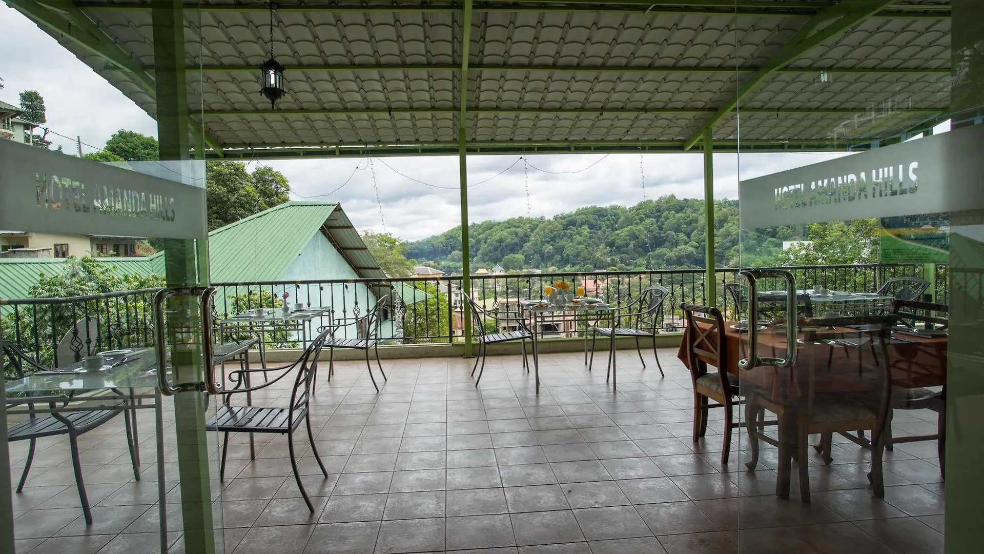 Hotel Amanda Hills Kandy